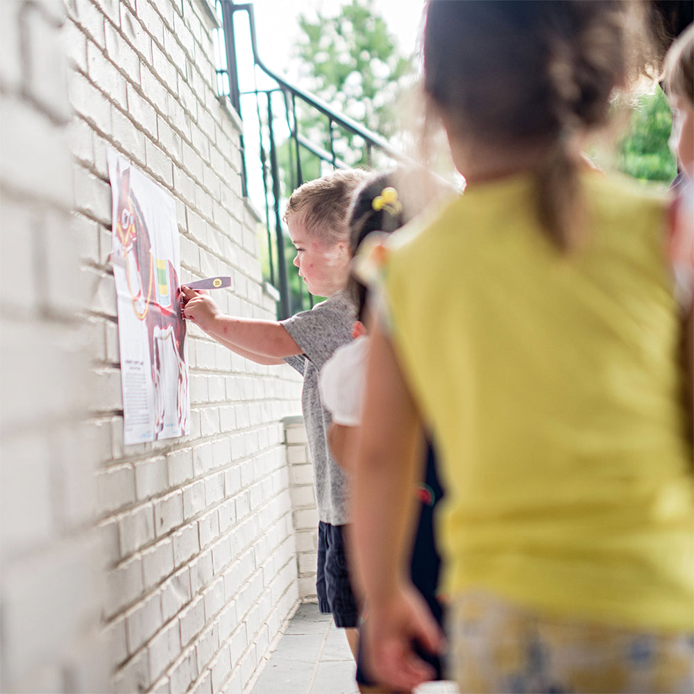 Circus Party Games Activity Kit for 8, Yozo Studio