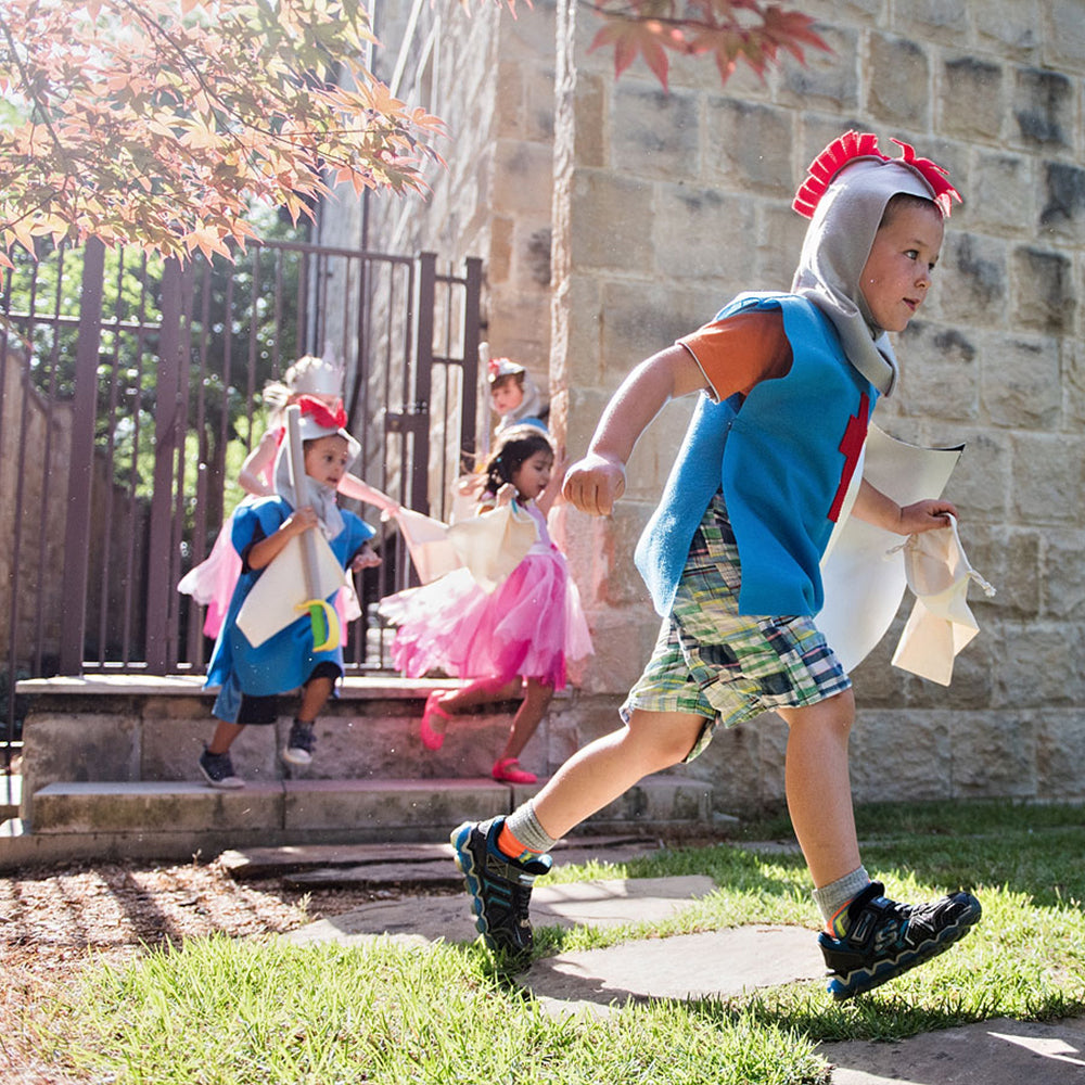 Dragon Hunt Party Activity Kit for 8, Yozo Studio