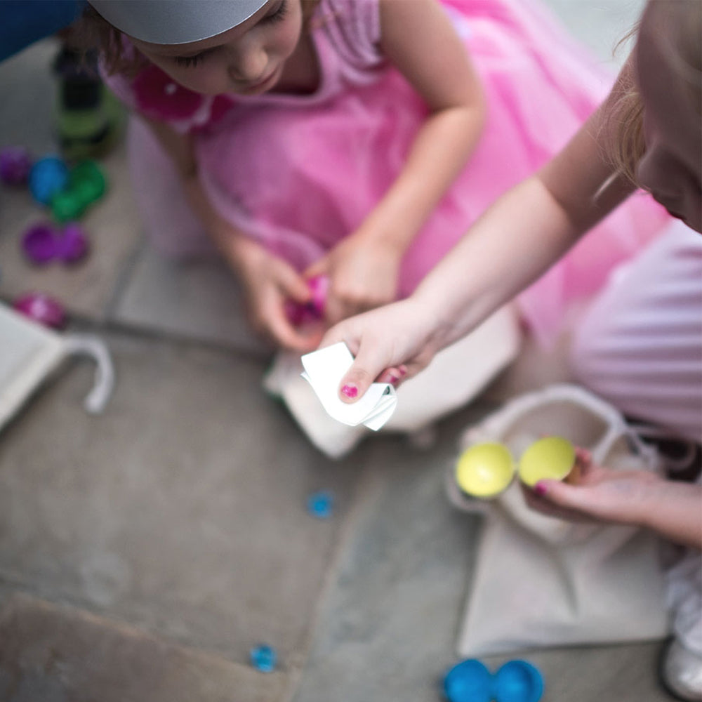 Dragon Hunt Party Activity Kit for 8, Yozo Studio